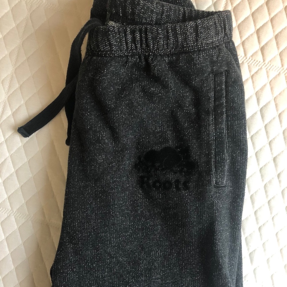 Salt and Pepper Roots Sweats